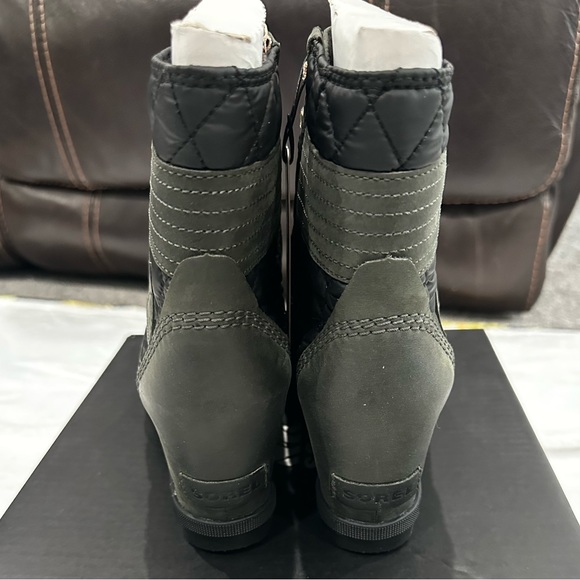 Sorel Women's Lexie Wedge Boots Dark Slate Waterproof - Picture 3 of 5